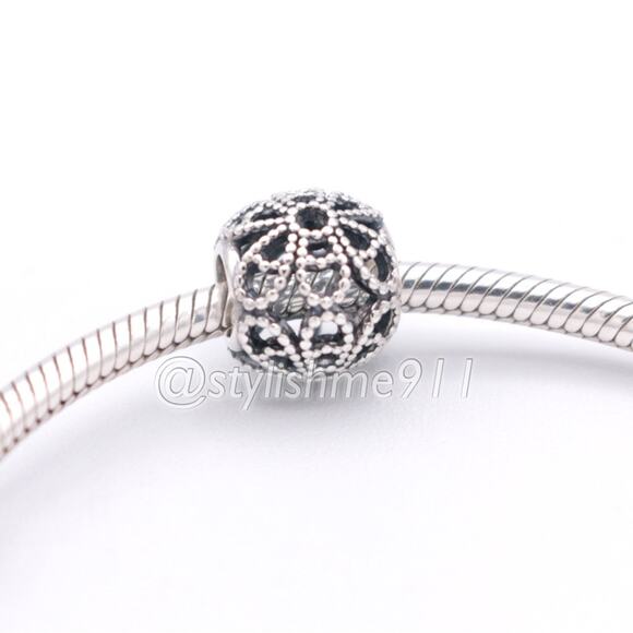 Authentic pandora Beaded Openwork Flower Charm - 791282 - Picture 4 of 9